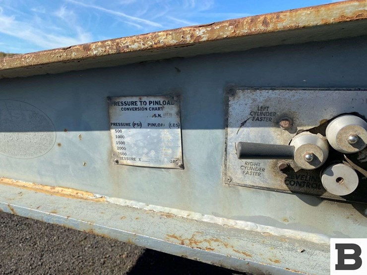 1985-king-load-image-16