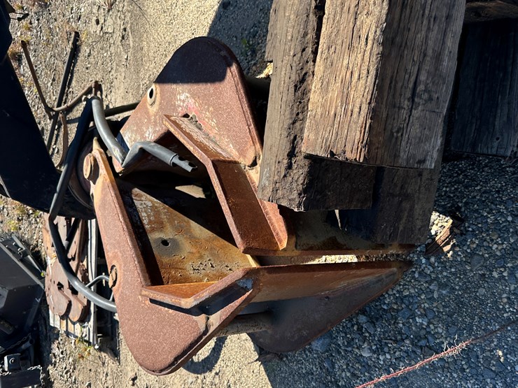 2010-prentice-2410-image-32