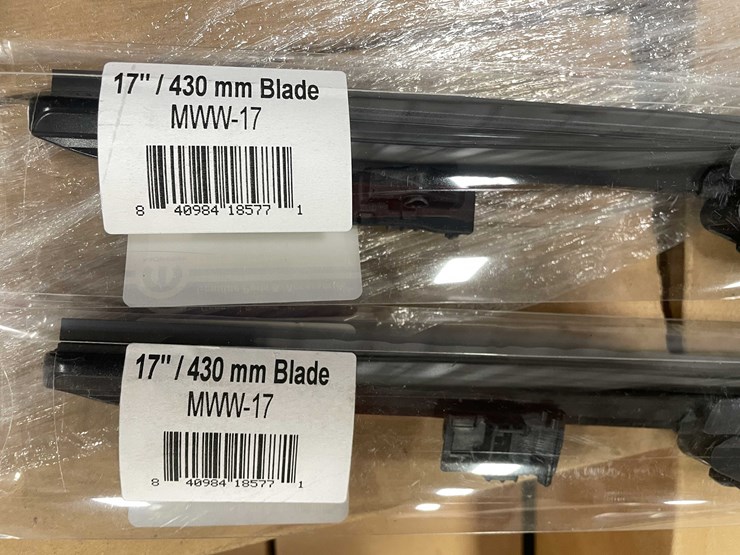 #8617-•-pallet-of-new-wiper-blades-(f)-image-8