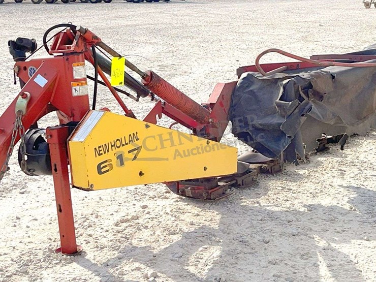 new-holland-617-image-6