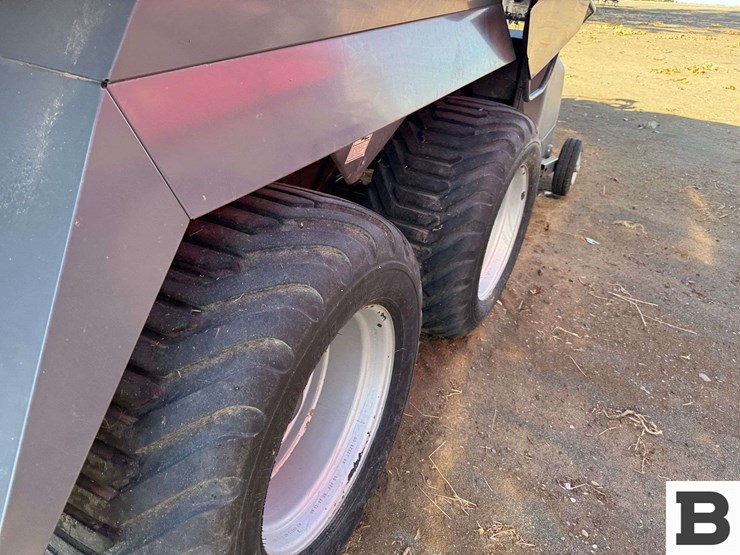 2012-massey-ferguson-2190-image-40