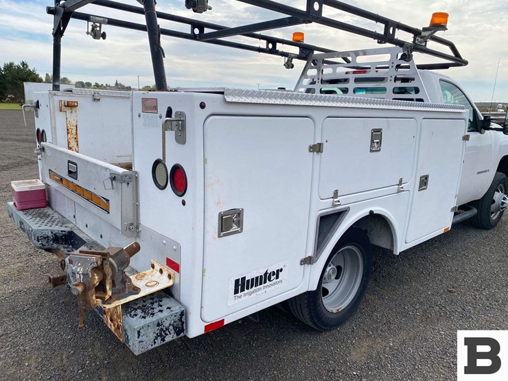 2009-chevrolet-silverado-3500-image-29