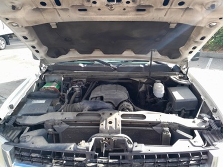 2009-chevrolet-silverado-2500hd-image-6