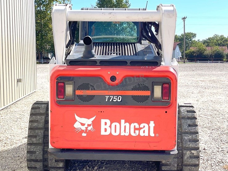 2016-bobcat-t750-image-7