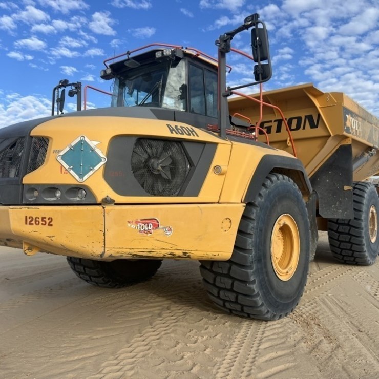 2020 VOLVO A60H