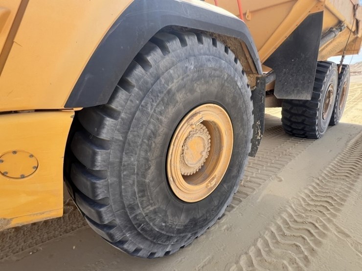 2020-volvo-a60h-image-9