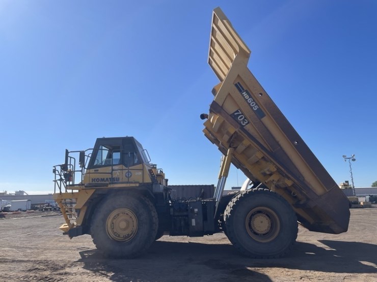 2015-komatsu-hd605-7e0-image-48