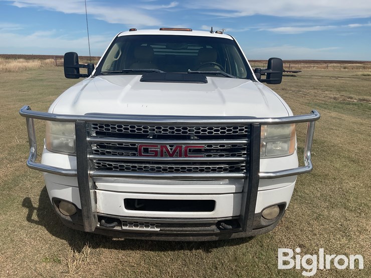 2012-gmc-sierra-3500-image-10