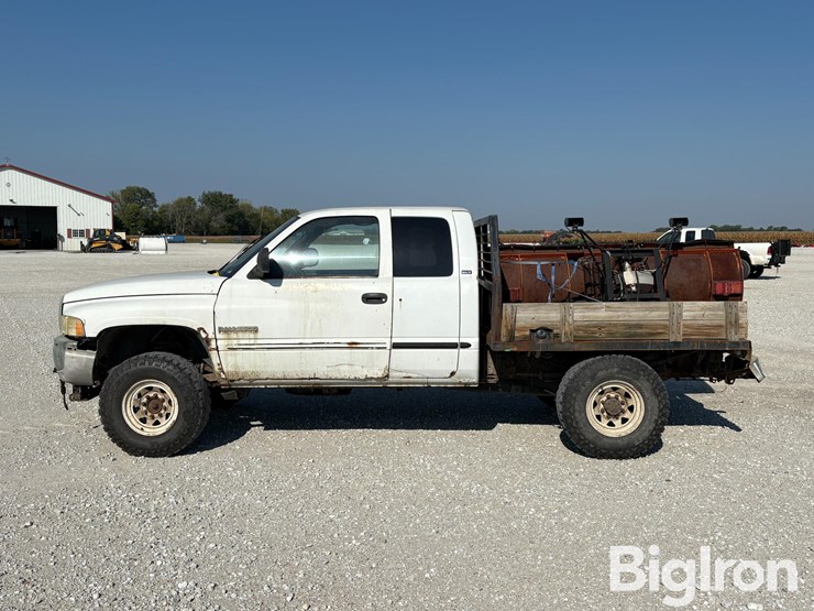 2002-dodge-ram-2500-image-8