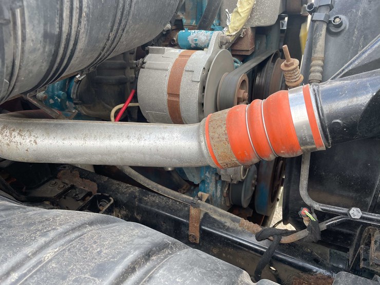 2003-international-durastar-4300-image-54