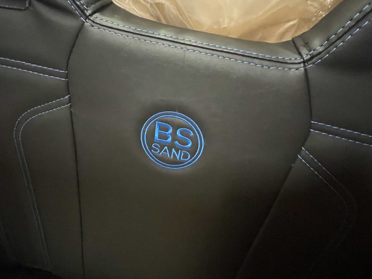 #8620-•-can-am-maverick-seat-(f)-image-9