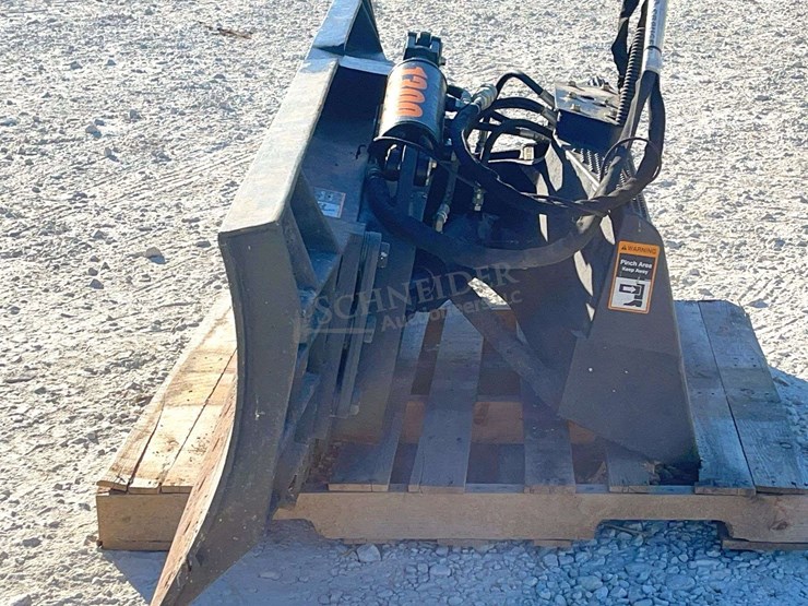 john-deere-8-image-4