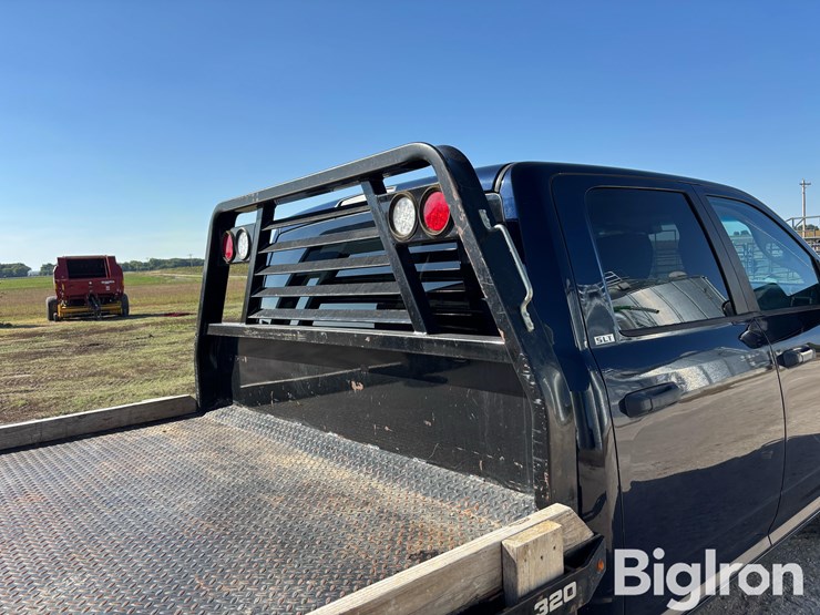 2014-ram-3500-slt-image-17