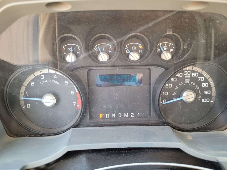 2016-ford-f350-sd-image-18