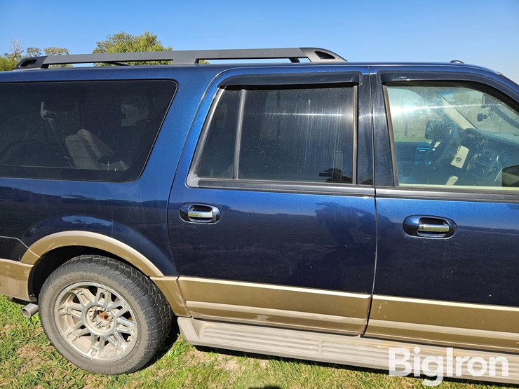 2014-ford-expedition-xlt-image-14