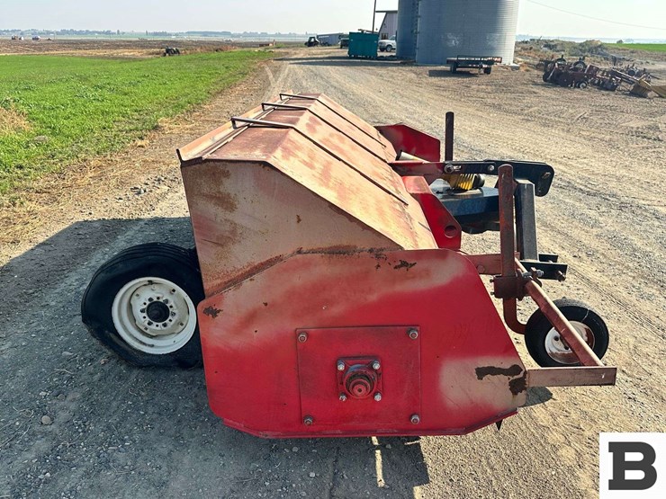 united-farm-tools-fb-150wh-topper-image-5