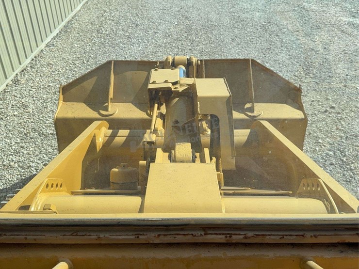 caterpillar-953b-image-50