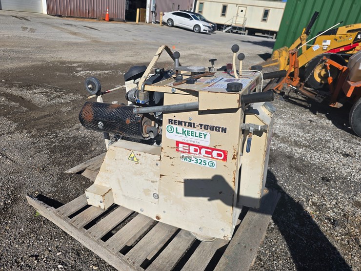 #22358-•-concrete-saw-image-10