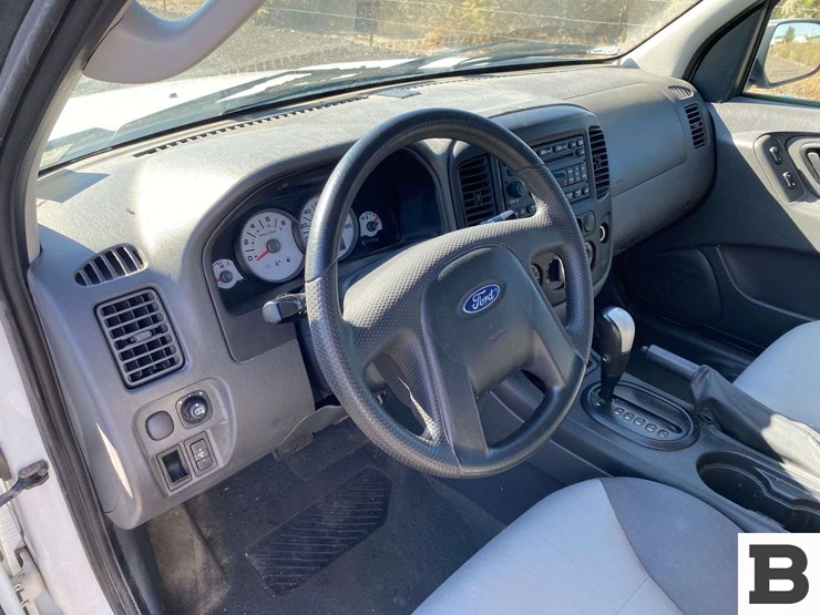 2006-ford-escape-image-22