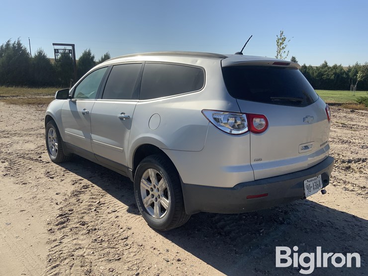 2012-chevrolet-traverse-image-7