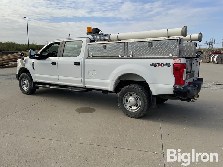 2017-ford-f350-xl-image-7