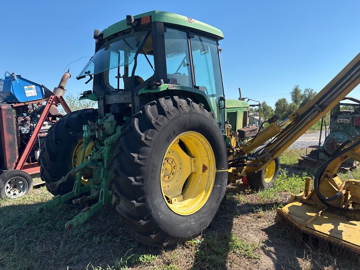 #115-•-john-deere-tractor-with-side-cutter-image-21