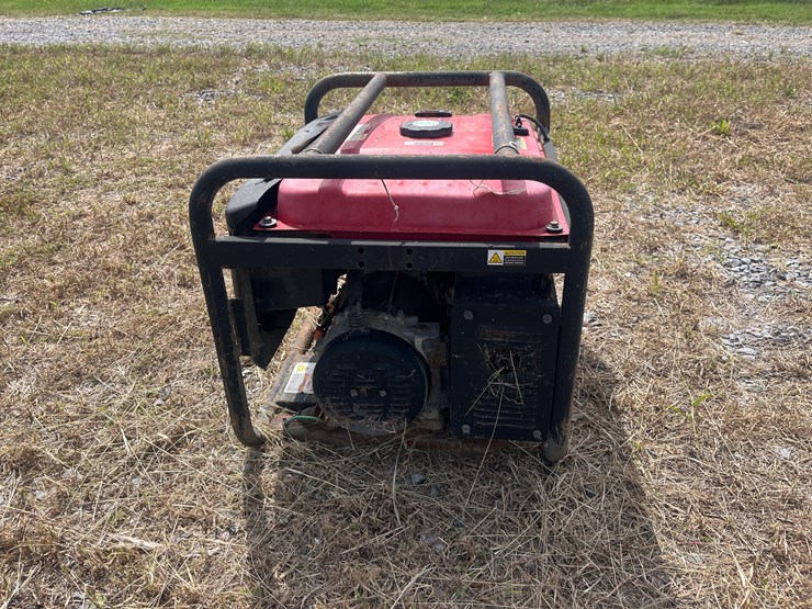 #190-•-predator-8750-gas-powered-generator-image-4