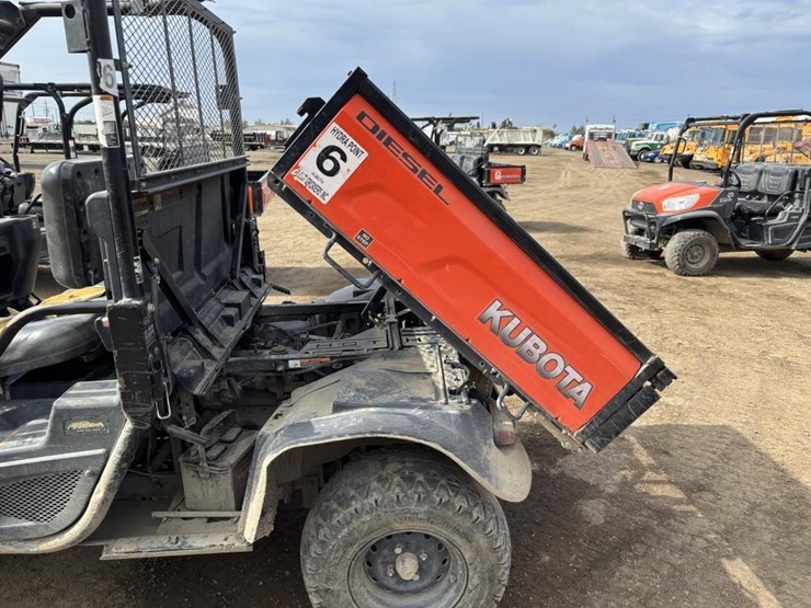 2017-kubota-rtv-x900-image-8