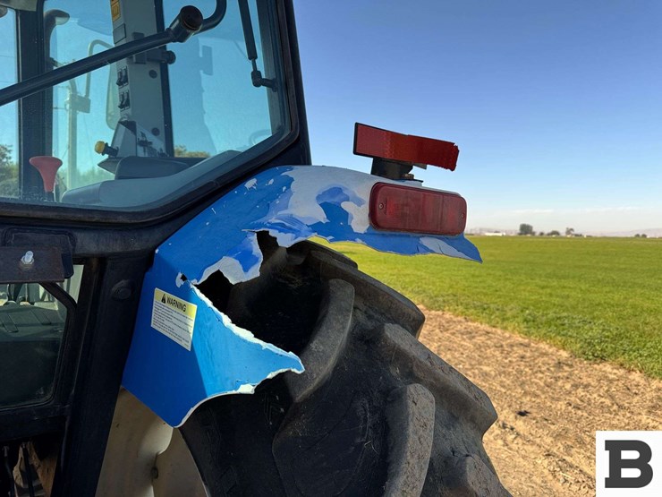 2010-new-holland-t5060-image-28