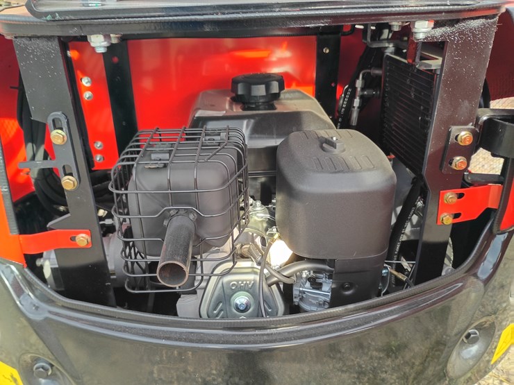 #l57-005-•-2025-tpm-16-mini-excavator-(gasoline)-image-22