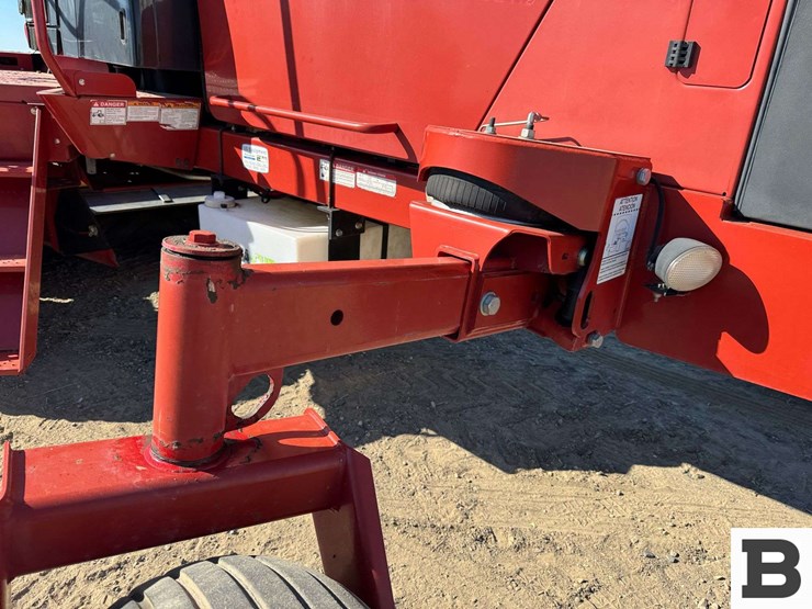 2013-new-holland-h8080-image-31