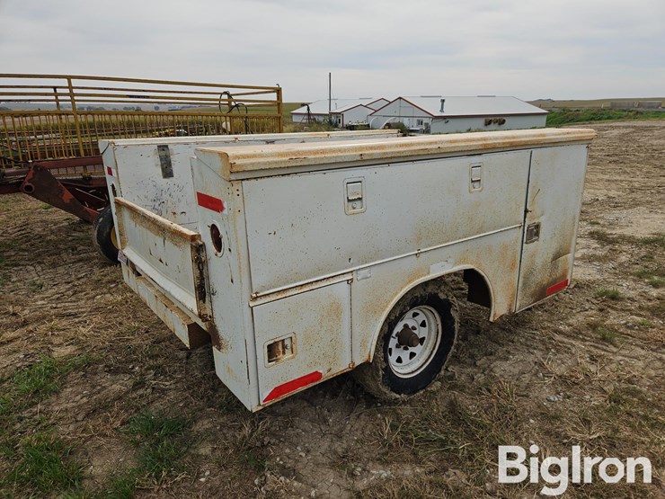 s/a-service-trailer-image-5