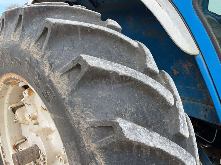 ford-tractor-image-23