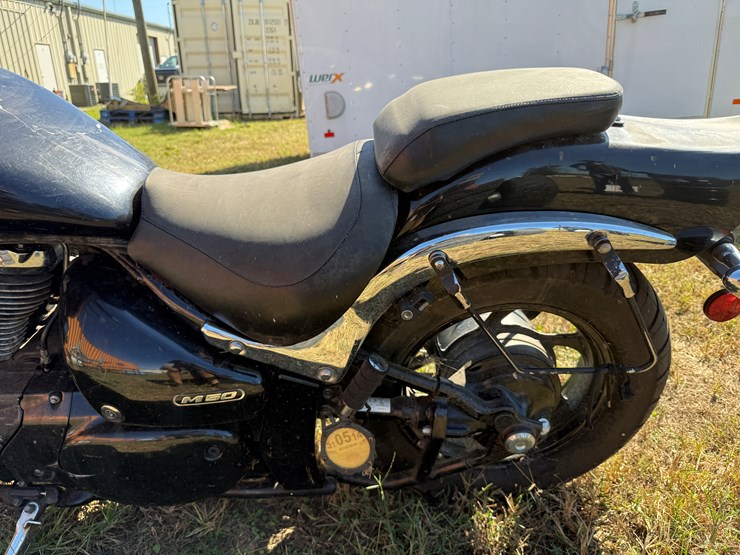 #100-•-#238-•-suzuki-motorcycle-image-2