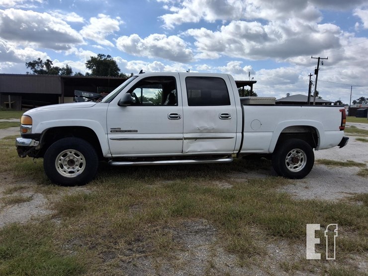 2006-gmc-sierra-2500hd-image-6