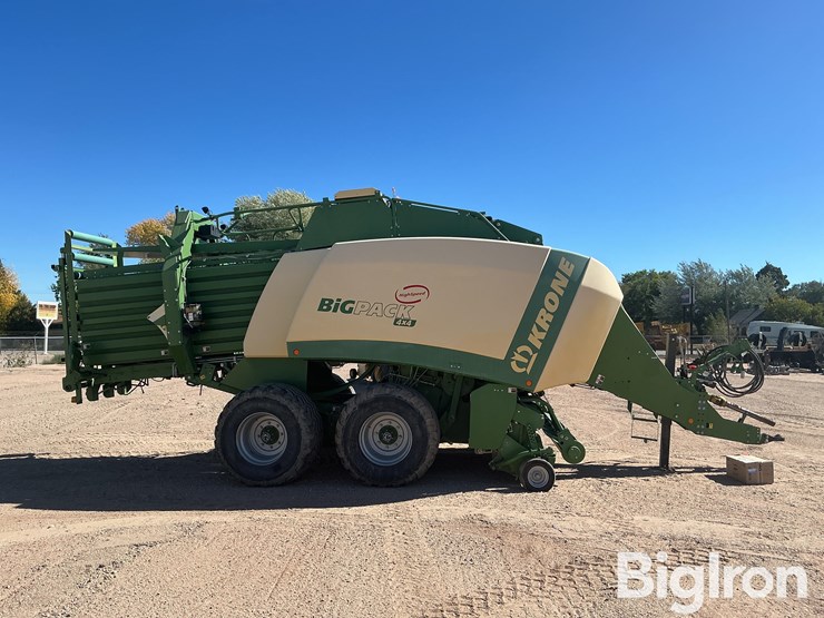 2018-krone-big-pack-4x4-big-square-baler-image-4