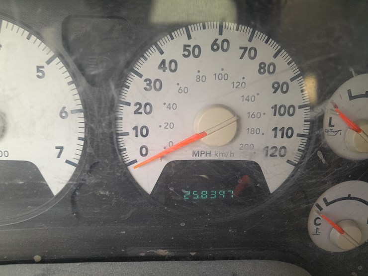 2006-dodge-ram-1500-image-10