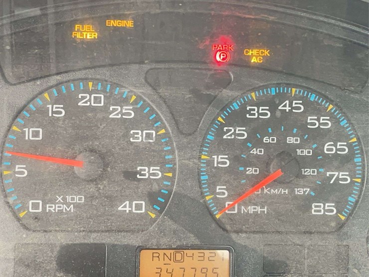 2007-international-durastar-4400-image-45