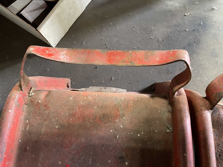 #8519-•-(2)-vehicle-service-ramps-(cw)-image-6