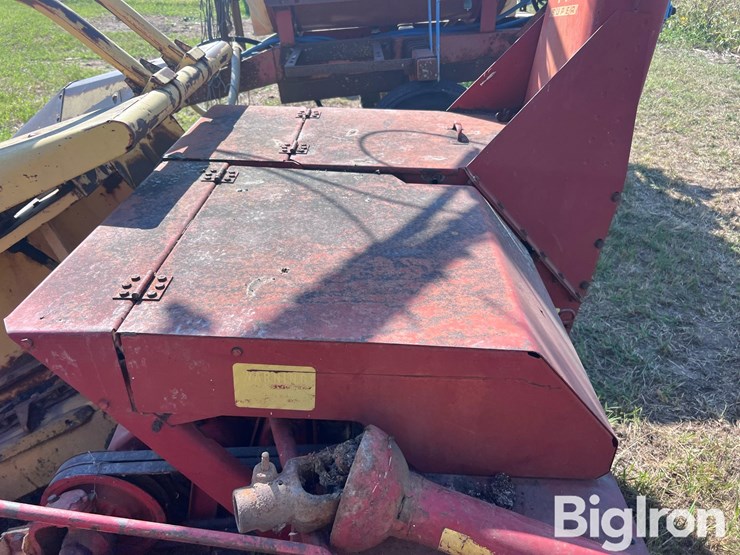 new-holland-s717-image-11