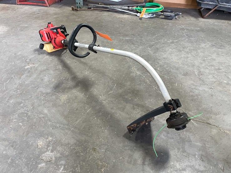 #8521-•-homelite-15"-weed-eater-(cw)-image-7