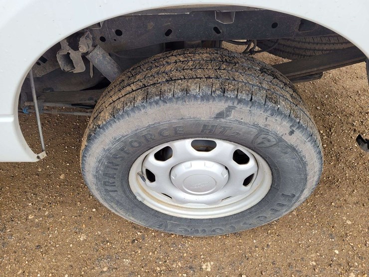 2011-ford-f150-image-16