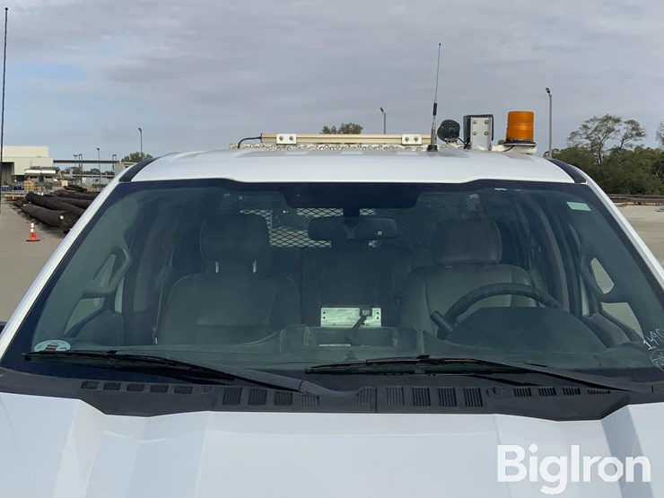 2017-ford-f350-xl-image-13