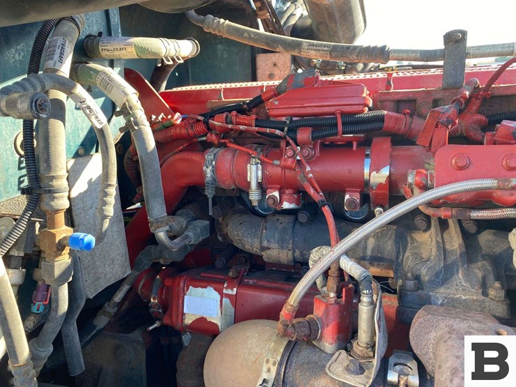 2013-peterbilt-367-image-51