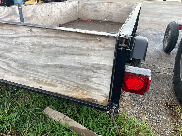 #1384-•-trailer-(no-title)-(of)-image-21