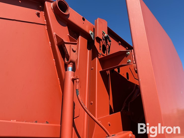 2003-hesston-956a-image-17