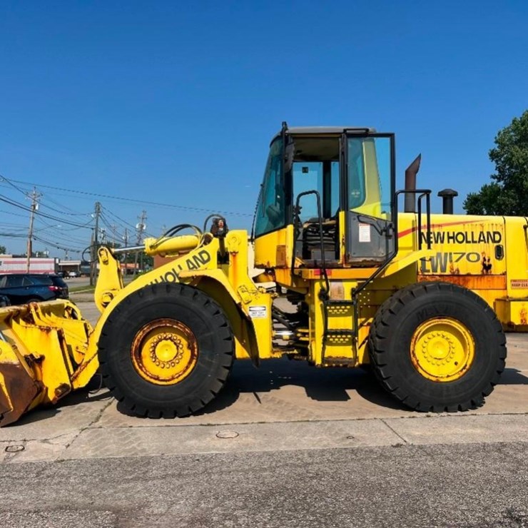 NEW HOLLAND LW170
