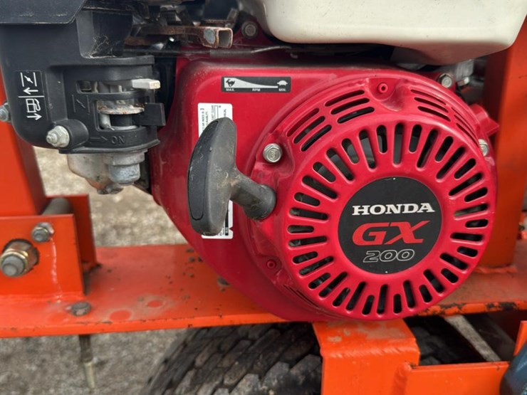 #1356-•-walk-behind-panther-forklift-image-7