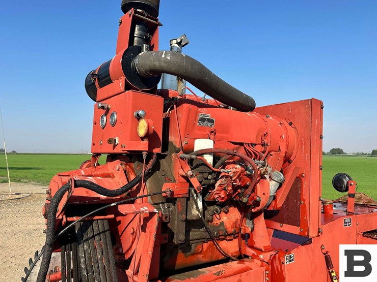 new-holland-515-image-12