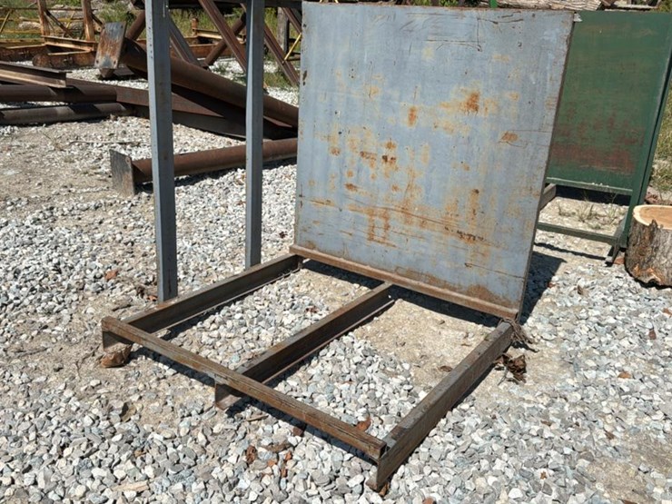 #4703-•-stacking-racks-image-2